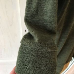 Jardin Sweaters - NWT Green tunic sweater Jardin Sweaters - NWT Green tunic sweater